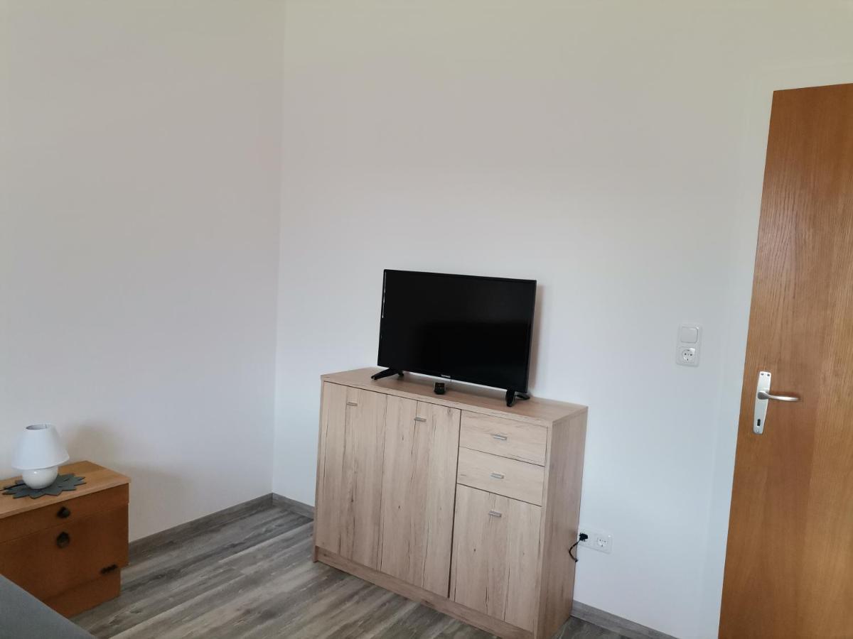 Haus Bergblick Fruehstueckspension Oberort ภายนอก รูปภาพ
