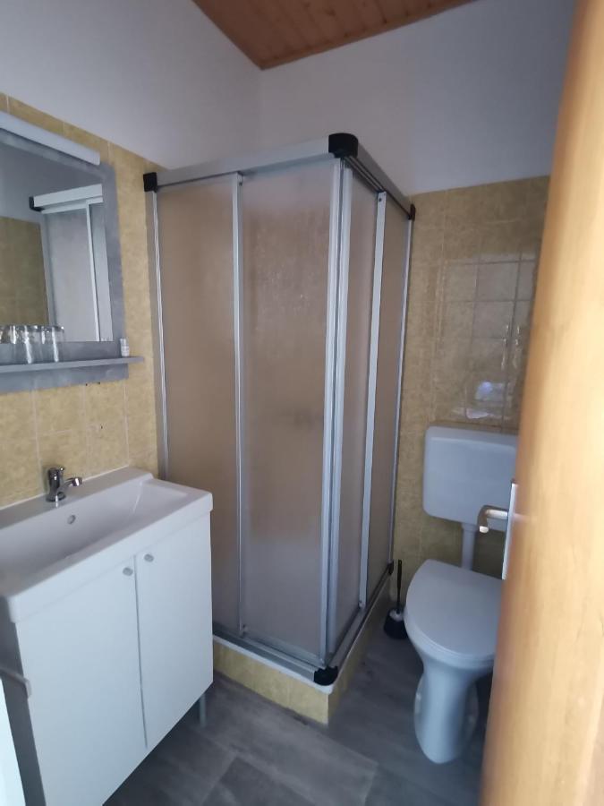 Haus Bergblick Fruehstueckspension Oberort ภายนอก รูปภาพ