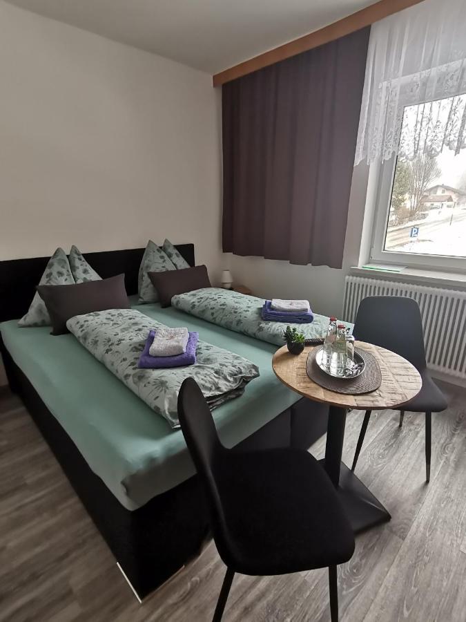 Haus Bergblick Fruehstueckspension Oberort ภายนอก รูปภาพ